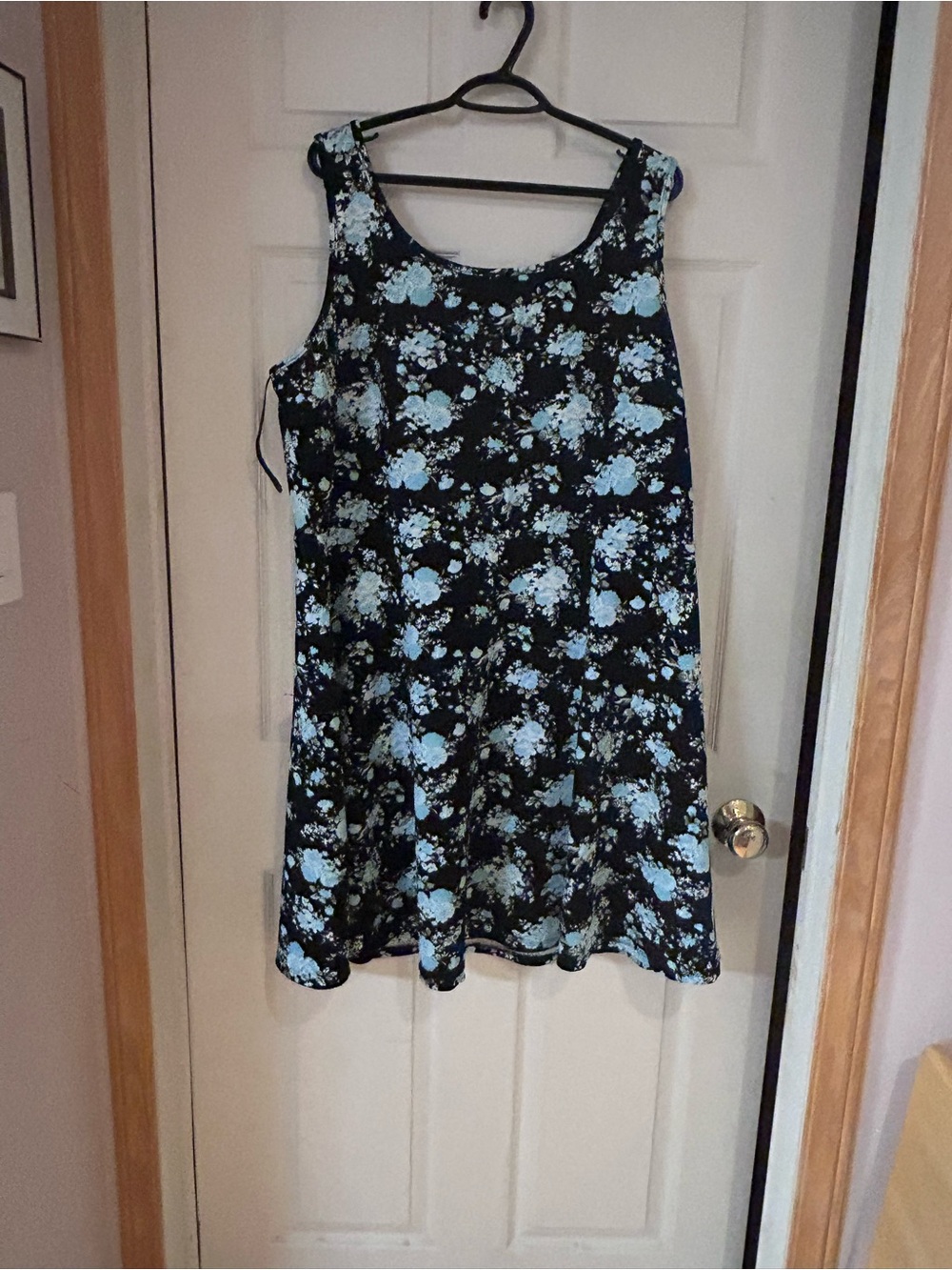 Lily Morgan Black Midi dress with blue flowers size 2x